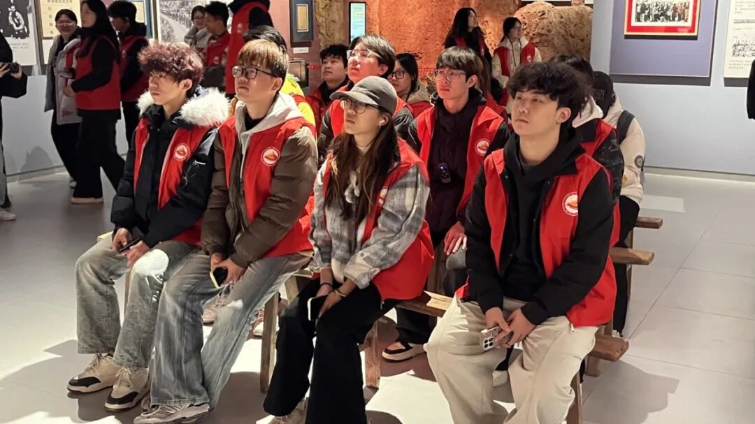 1763600778524873.jpg 1763600778524873.jpg